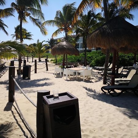 بلايا ديل كارمن Beachside Corasol El Amanecer De Frida Para 2 Personas المظهر الخارجي الصورة